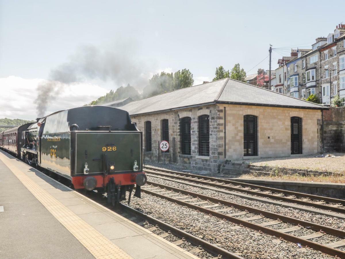 Ferienwohnung Evening Star Engine Shed Whitby Exterior foto