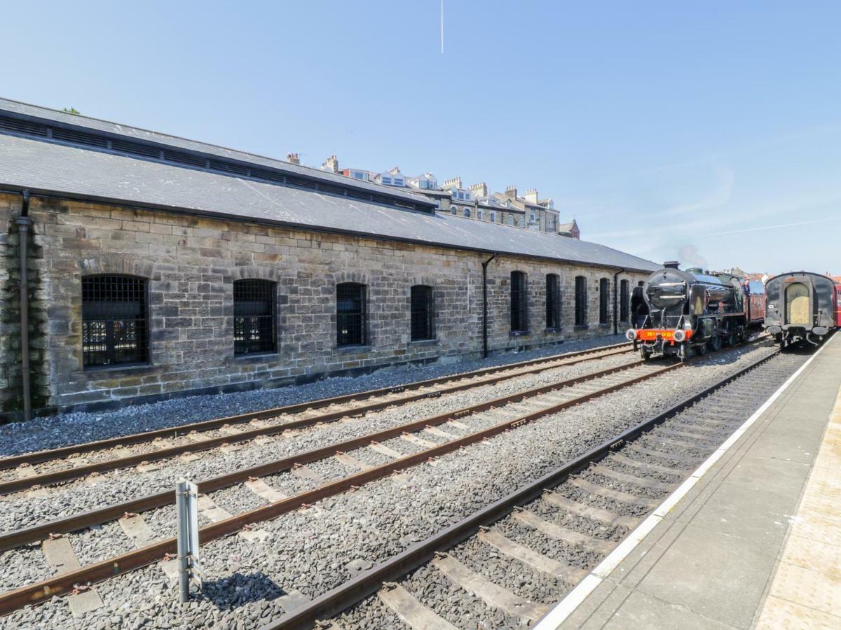 Ferienwohnung Evening Star Engine Shed Whitby Exterior foto